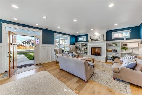 1425 Rucker Ave, Everett, WA 98201 photo 4