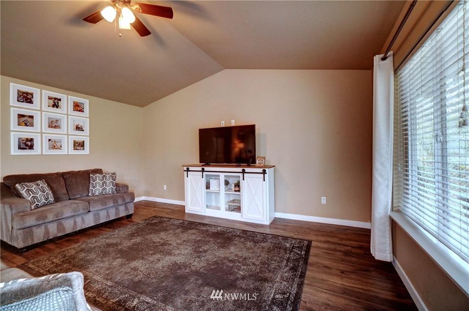  23519 152nd Ave E, Graham, WA 98338 photo 18
