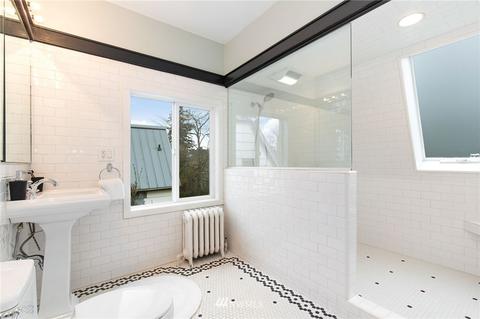 735 35th Ave, Seattle, WA 98122 photo 27