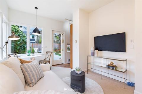 735 35th Ave, Seattle, WA 98122 photo 18