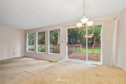 414 208th St SE, Bothell, WA 98012 photo 13