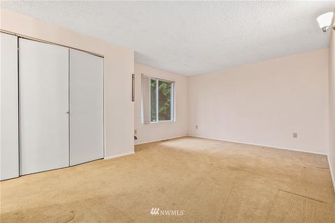 414 208th St SE, Bothell, WA 98012 photo 18
