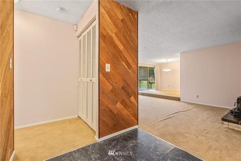 414 208th St SE, Bothell, WA 98012 photo 7