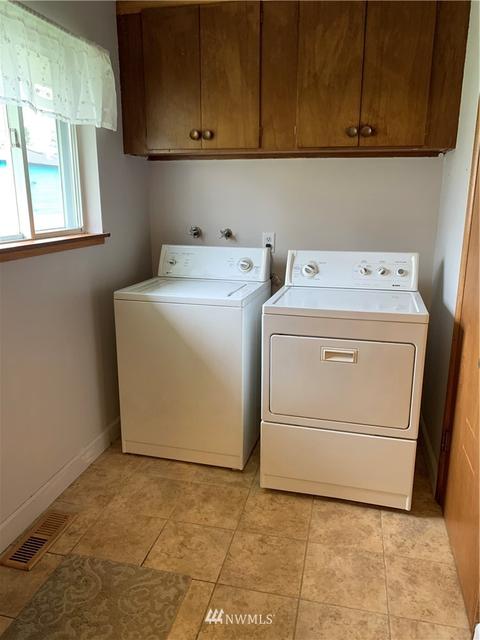 3415 Porter St, Enumclaw, WA 98022 photo 11
