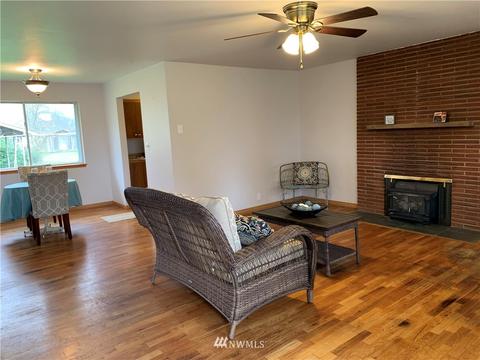 3415 Porter St, Enumclaw, WA 98022 photo 3