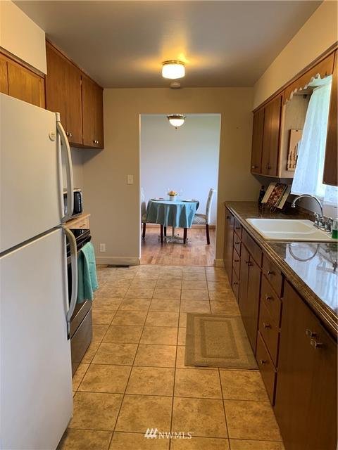 3415 Porter St, Enumclaw, WA 98022 photo 5