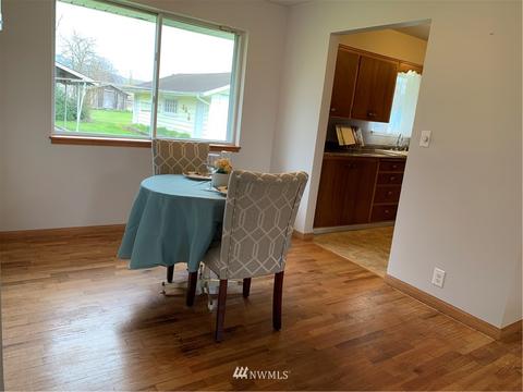 3415 Porter St, Enumclaw, WA 98022 photo 4