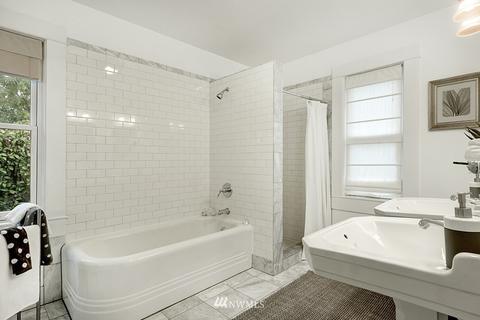 1111 E Hamlin St, Seattle, WA 98102 photo 15