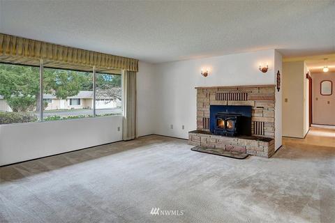 1932 108th St SE, Everett, WA 98208 photo 2