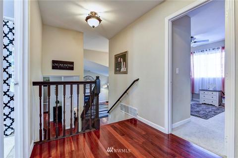 8932 W Mall Dr, Everett, WA 98208 photo 11