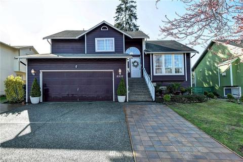 8932 W Mall Dr, Everett, WA 98208 photo 1