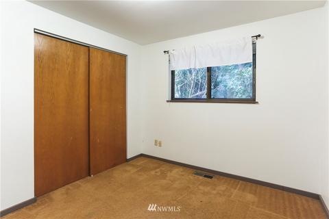 801 Duchess Rd, Bothell, WA 98012 photo 18