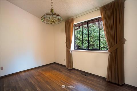 801 Duchess Rd, Bothell, WA 98012 photo 7