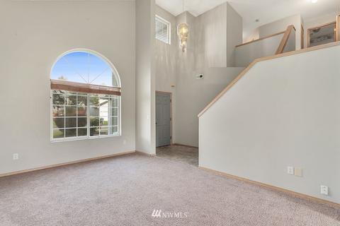 8608 204th St Ct E, Spanaway, WA 98387 photo 3
