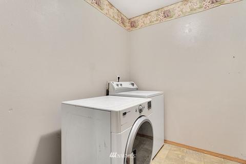 8608 204th St Ct E, Spanaway, WA 98387 photo 21