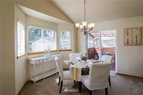 7432 Upper Ridge Rd, Everett, WA 98203 photo 10