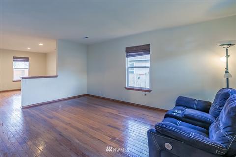 1017 Boatman Ave NW, Orting, WA 98360 photo 5