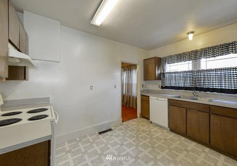 1335 Marion St, Enumclaw, WA 98022 photo 11