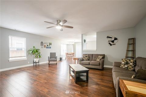 1109 Boatman Ave NW, Orting, WA 98360 photo 3