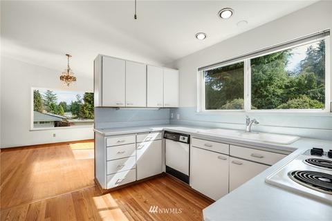5231 S Othello St, Seattle, WA 98118 photo 10