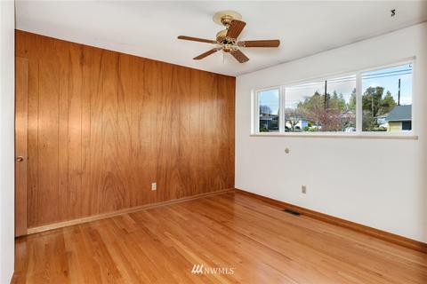 5231 S Othello St, Seattle, WA 98118 photo 15