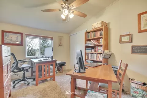 18317 220th Avenue Ct E, Orting, WA 98360 photo 11