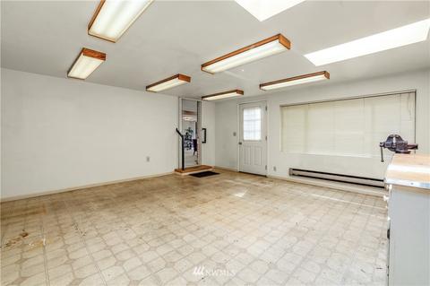 8935 NE 192nd Pl, Bothell, WA 98011 photo 25