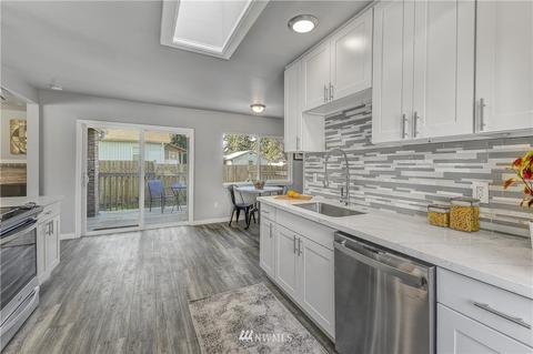2431 Monroe Ave, Everett, WA 98203 photo 9