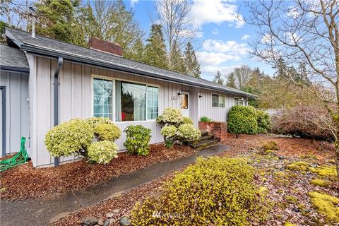2056 Cascade Way, Longview, WA 98632 photo 2