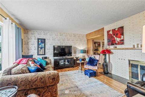 2056 Cascade Way, Longview, WA 98632 photo 4