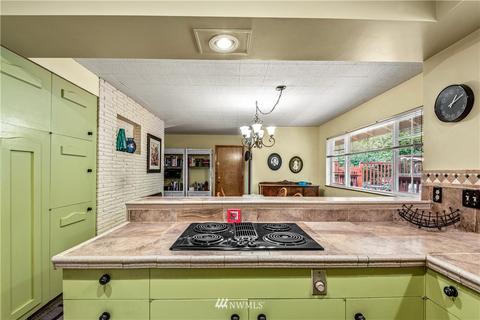 2056 Cascade Way, Longview, WA 98632 photo 9