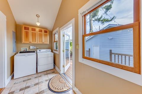 1817 Hoyt Ave, Everett, WA 98201 photo 23
