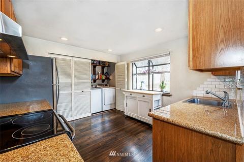 18025 22nd Dr SE, Bothell, WA 98012 photo 4