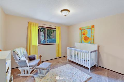 12017 10th Dr SE, Everett, WA 98208 photo 11
