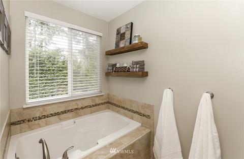 17536 SE 259th Pl, Covington, WA 98042 photo 24