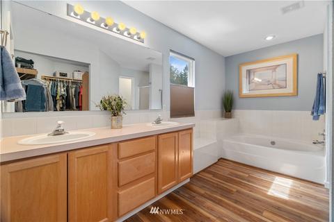 1252 Devon Loop NE, Olympia, WA 98506 photo 15