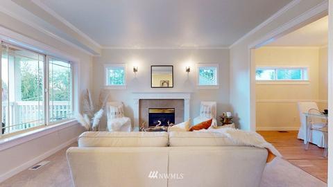 357 77th St, Seattle, WA 98103 photo 9