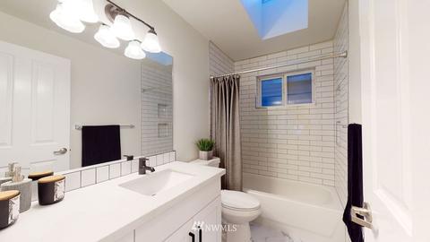 357 77th St, Seattle, WA 98103 photo 12