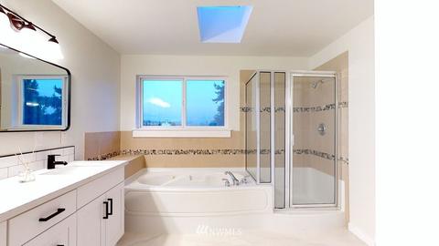 357 77th St, Seattle, WA 98103 photo 15