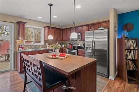 5835 Acclamation St E, Fife, WA 98424 photo 9