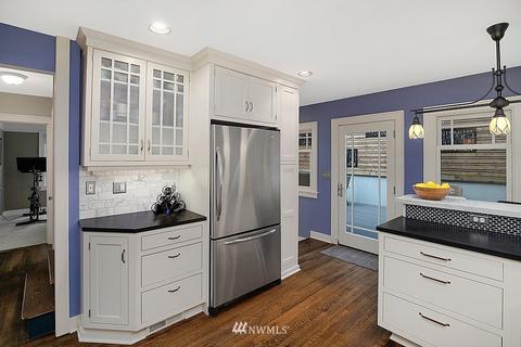 2268 E Howe St, Seattle, WA 98122 photo 16