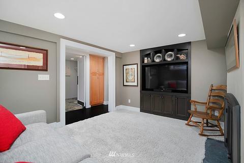 2268 E Howe St, Seattle, WA 98122 photo 21