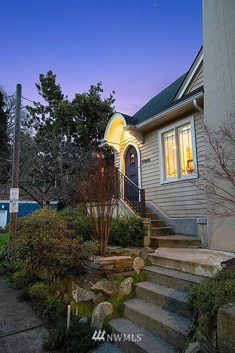 2268 E Howe St, Seattle, WA 98122 photo 4
