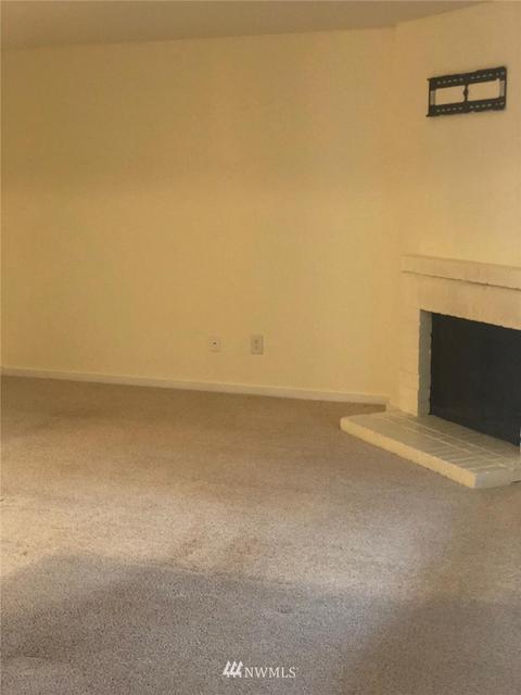 12404 E Gibson Rd #M204, Everett, WA 98204 photo 6
