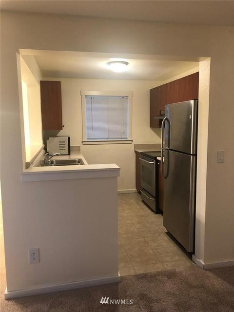 12404 E Gibson Rd #M204, Everett, WA 98204 photo 14