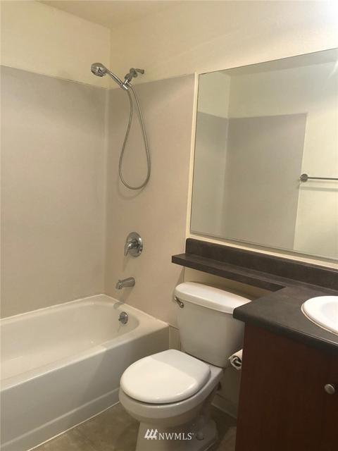 12404 E Gibson Rd #M204, Everett, WA 98204 photo 18