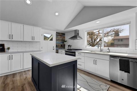 10440 NE 201st St, Bothell, WA 98011 photo 8