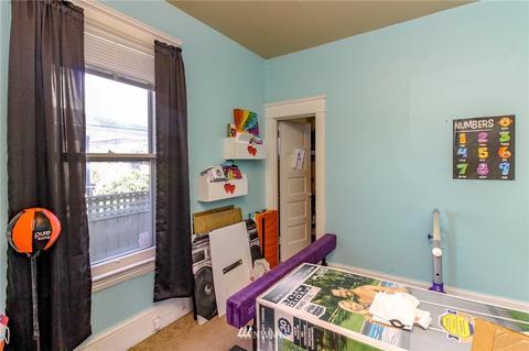 2612 Baker Ave, Everett, WA 98201 photo 4