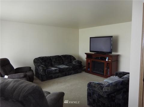 16212 93rd St SE, Sumner, WA 98390 photo 4