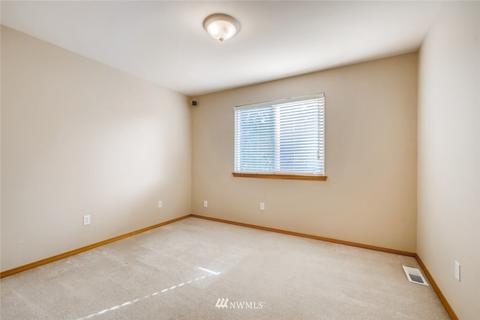 19203 1st Ave W, Bothell, WA 98012 photo 20